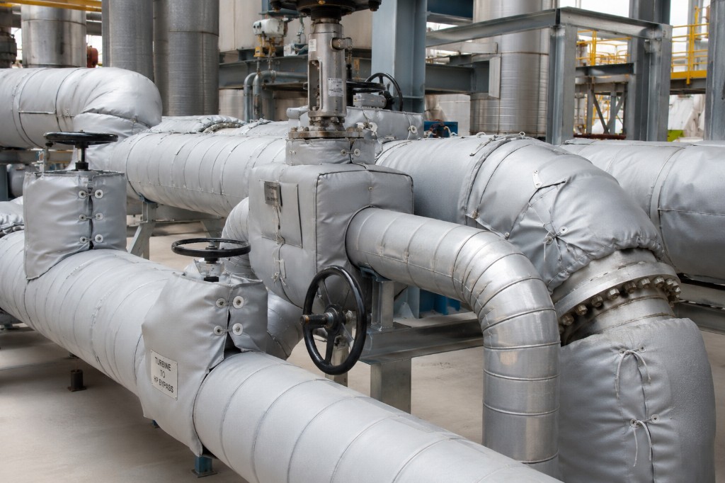 Insulated industrial piping and valves